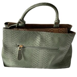 Milano croc embossed 2 tone Italian leather shoulder bag, NWOT